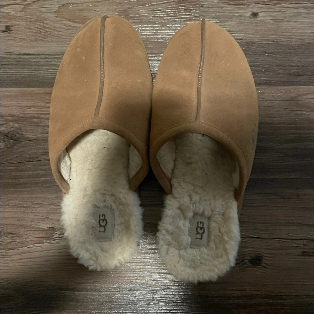 UGG Scuff Slippers Chestnut Suede Sheepskin Fur Lined most likely men’s 13